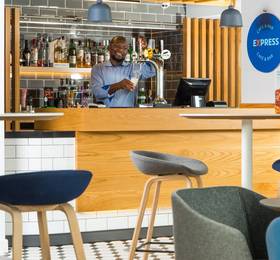 Отдых в Holiday Inn Express Cardiff Bay - Великобритания, Кардифф