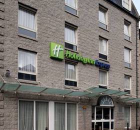 Holiday Inn Express Aberdeen City Centre  в Абердине