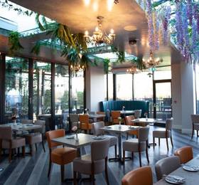 Holiday Inn Leeds Bradford  в Брэдфорде