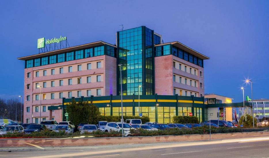 Holiday Inn Express Bologna Fiera  4* Италия, Болонья