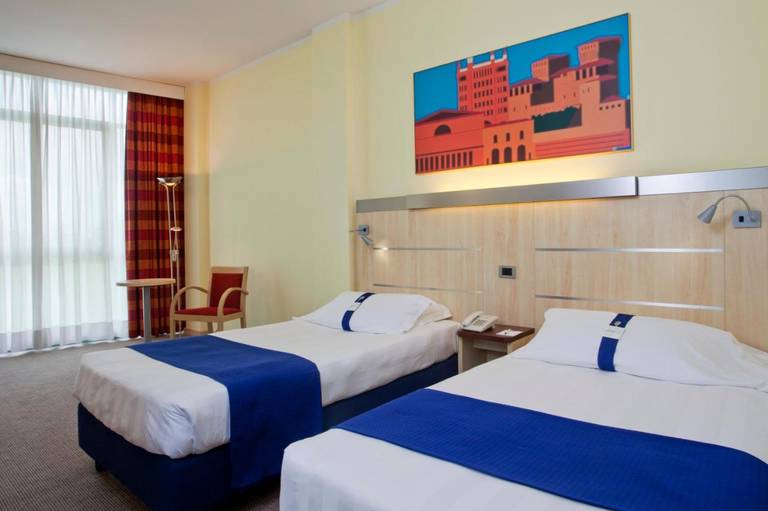 Holiday Inn Express Parma 