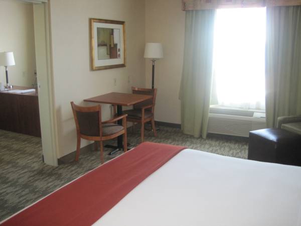 Holiday Inn Express Hotel & Suites-Edmonton South 