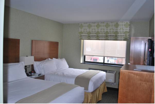 Holiday Inn Express Manhattan West Side 