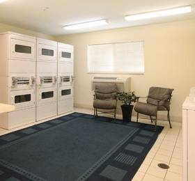 Holiday Inn Express Las Vegas South  в Лас-Вегасе