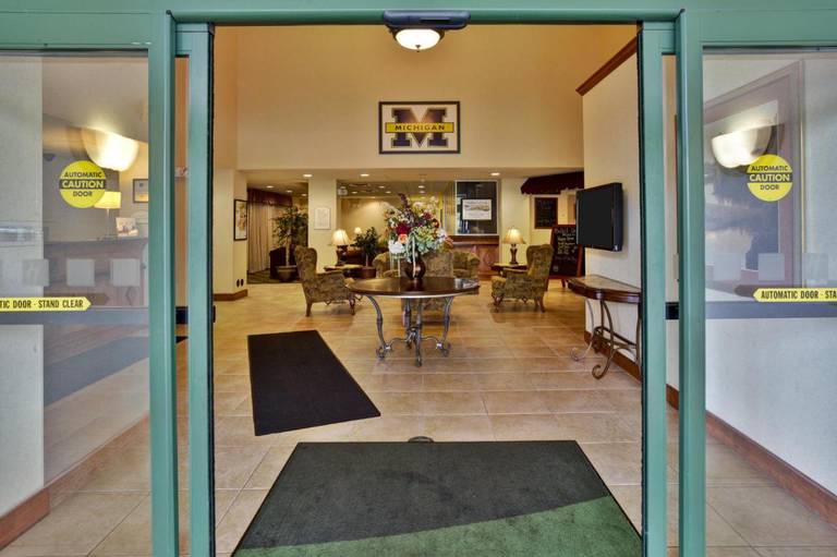 Holiday Inn Hotel & Suites Ann Arbor University of Michigan Area 