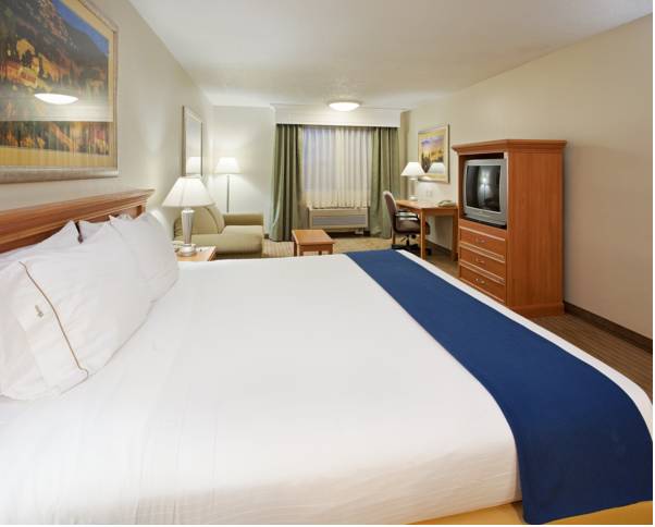 Holiday Inn Express Corning  2* США, Корнинг