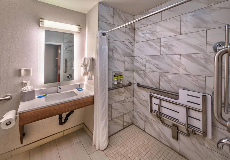 Holiday Inn Express Reno Airport 