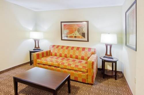 Holiday Inn Express Rome-East  2* США, Рим (шт. Джорджия)