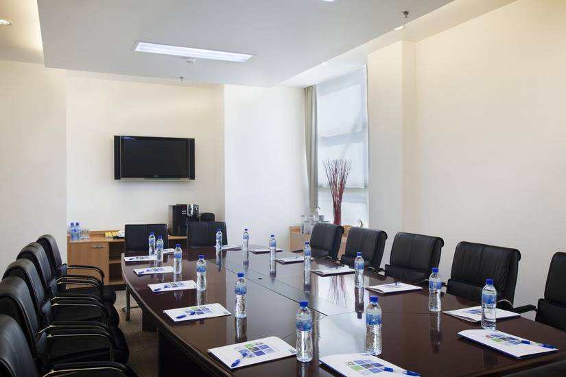 Holiday Inn Express Shanghai Wujiaochang 3* Китай, Шанхай