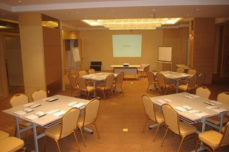Holiday Inn Express Shanghai Sanlin