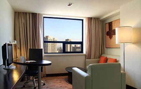 Holiday Inn Express Dalian City Centre 3* Китай, Далянь