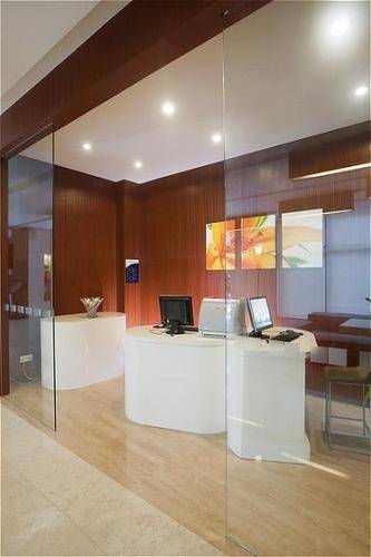 Holiday Inn Express Shenzhen Luohu  3*