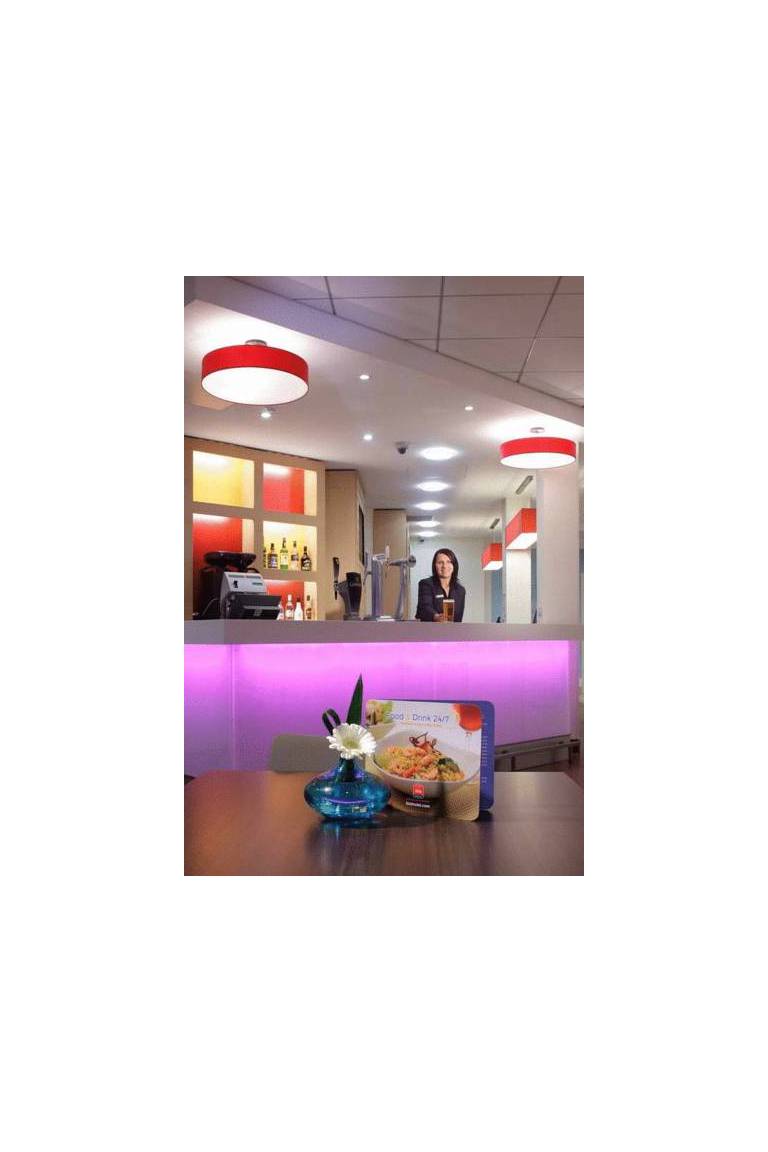 Premier Inn Manchester City Centre Portland Street