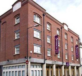 Premier Inn Bristol City Centre (King St.)  в Бристоле