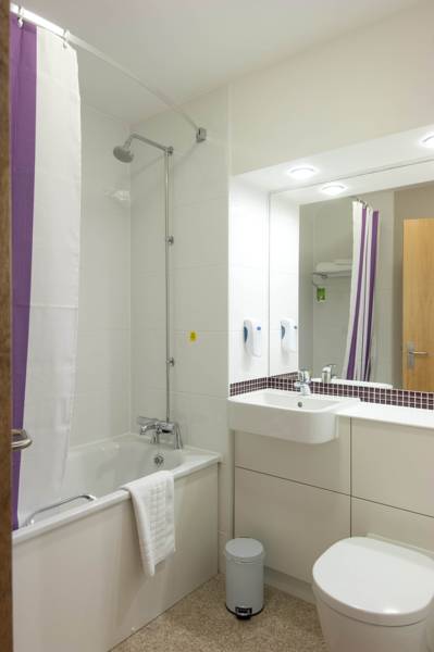 Premier Inn Glasgow City Centre Buchanan Galleries 3*