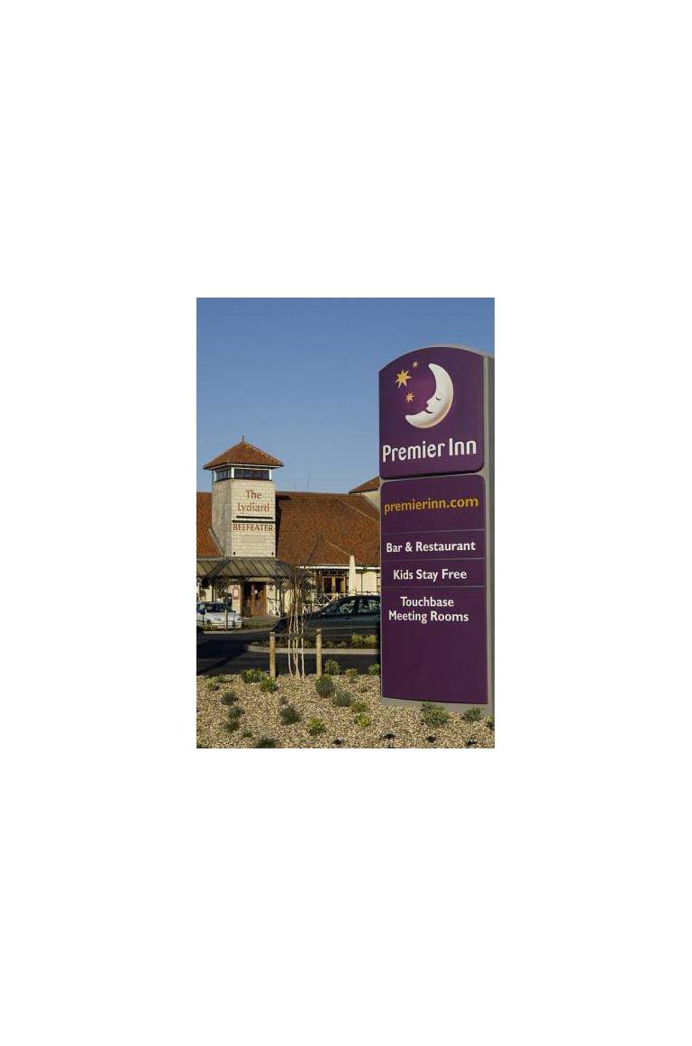 Premier Inn Swindon West 