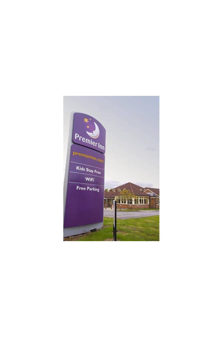 Premier Inn Warrington (A49, M62 J9) 