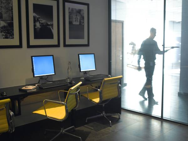 Radisson Blu Edwardian New Providence Wharf