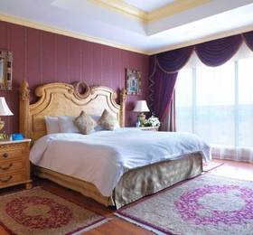 Radisson Blu Royal Suite Hotel, Jeddah  в Джедде