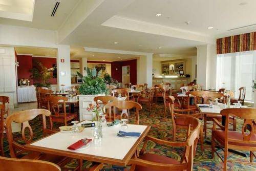 Hilton Garden Inn Calgary Airport  3* Канада, Калгари