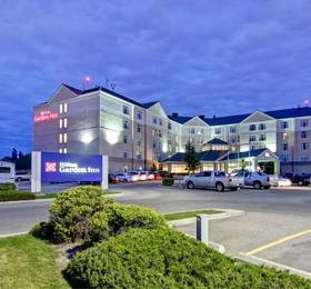 Hilton Garden Inn Calgary Airport  в Калгари