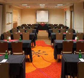 Отдых в Hilton Garden Inn Atlanta Perimeter Center  - США, Атланта