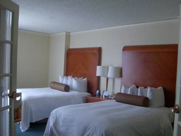 Hilton Suites Atlanta Perimeter 