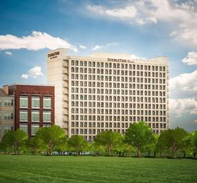 DoubleTree by Hilton Dallas Market Center  в Далласе