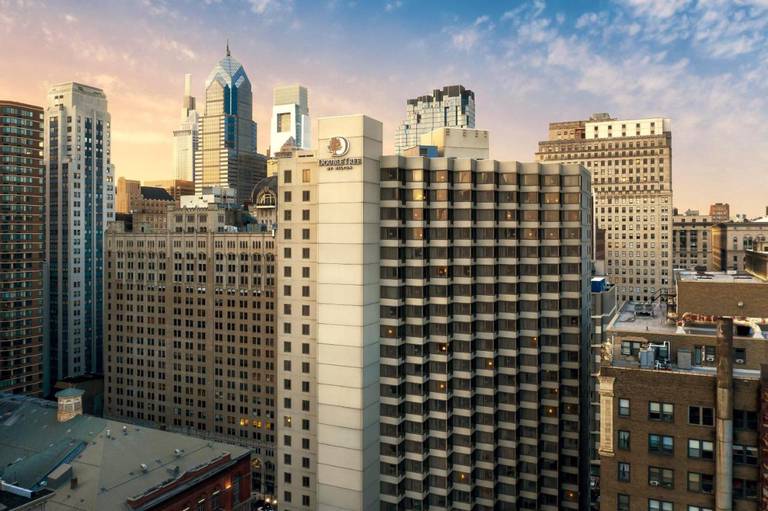 DoubleTree by Hilton Philadelphia City Center 
