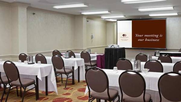 DoubleTree by Hilton Memphis Downtown  3* США, Мемфис