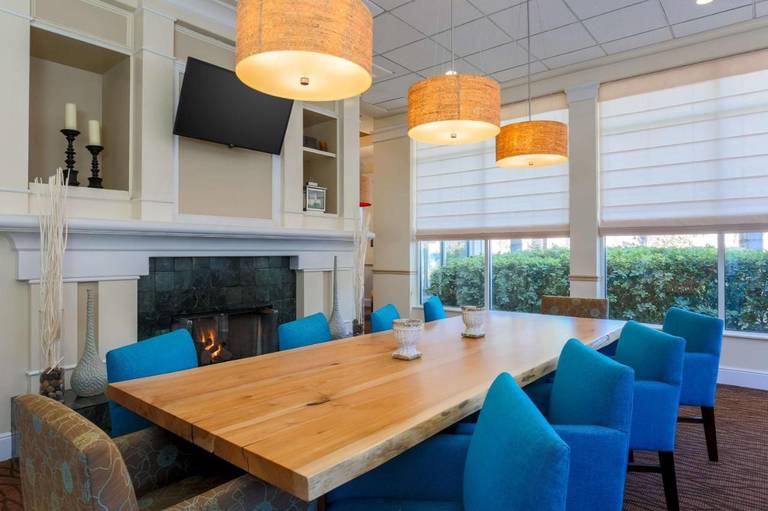 Hilton Garden Inn Bakersfield 