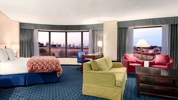 DoubleTree by Hilton Tulsa at Warren Place  3* США, Талса