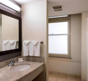 Courtyard by Marriott Tulsa Downtown  в Талсе