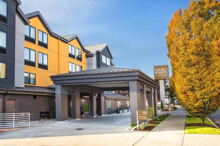 Four Points by Sheraton Downtown Seattle Center 