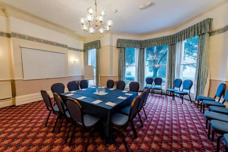 Best Western Clifton Hotel 