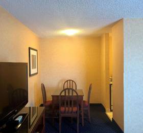 Best Western Plus Suites Downtown Calgary  в Калгари
