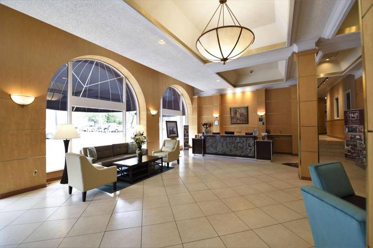 Best Western Downtown Sudbury 