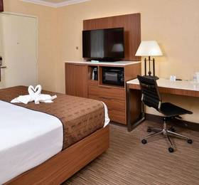 Туры в Best Western Hollywood Plaza Inn, Hollywood в США