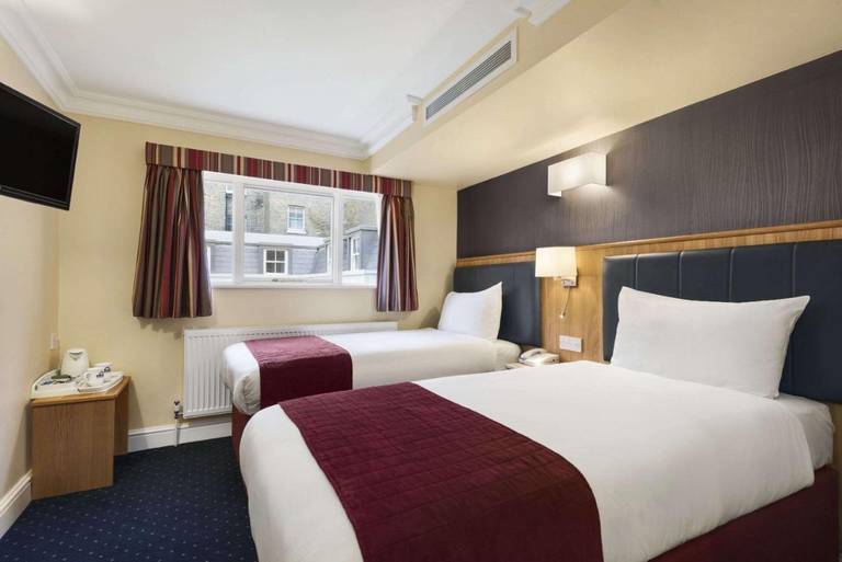 Days Inn Hyde Park 