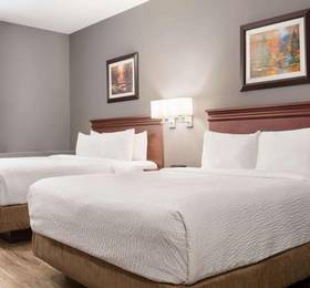 Туры в Days Inn Hamilton  в Канаде