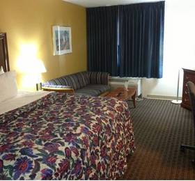 Days Inn Columbus Indiana  в Колумбусе