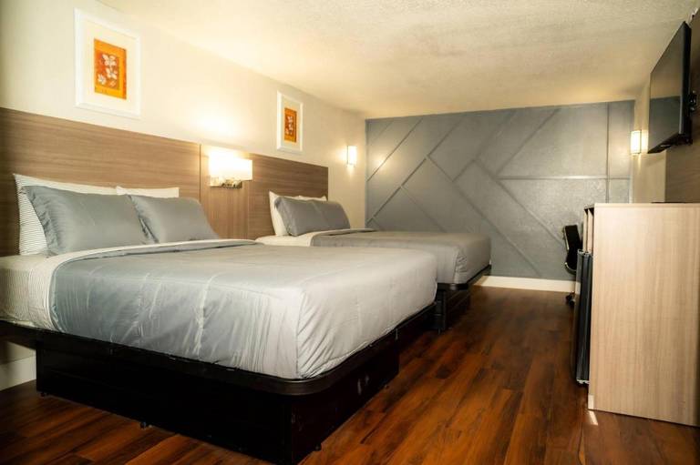 Days Inn Port of Tampa 