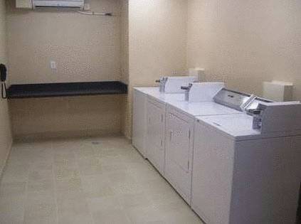 Hampton Inn and Suites Bakersfield North-Airport  3* США, Бейкерсфилд