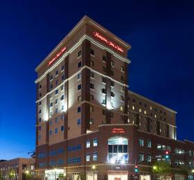 Hampton Inn & Suites Boise-Downtown  в Бойсе