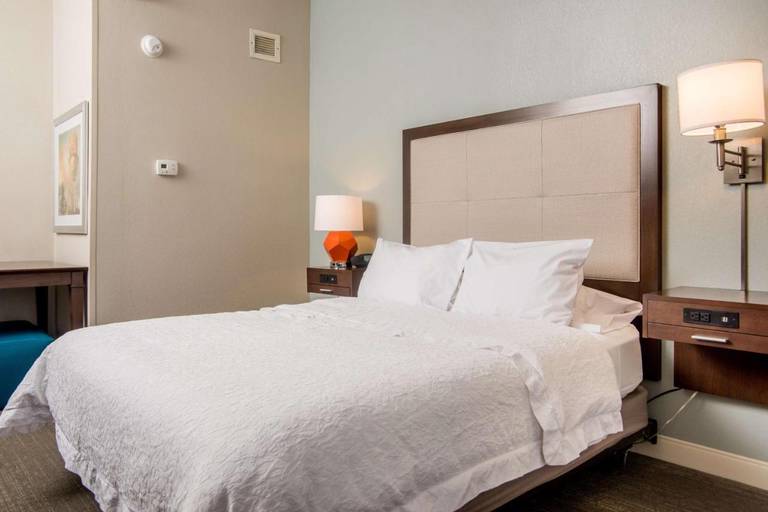 Hampton Inn Joplin 