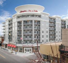 Hampton Inn & Suites Mobile - Downtown Historic District  в Мобиле