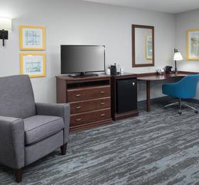 Hampton Inn & Suites Rochester-North  в Рочестере (шт. Нью-Йорк)
