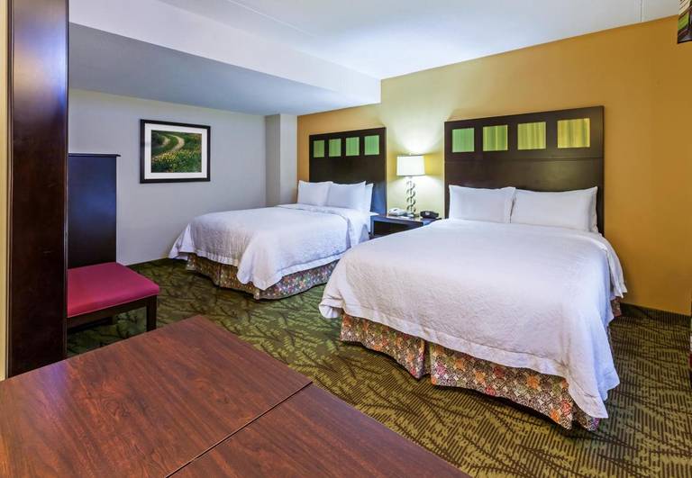 Hampton Inn & Suites Tulsa-Woodland Hills 