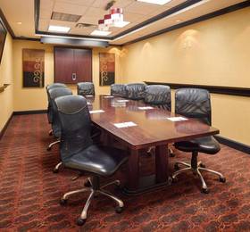 Hampton Inn & Suites Waco-South  в Уэйко