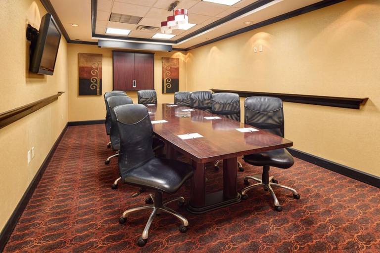 Hampton Inn & Suites Waco-South 